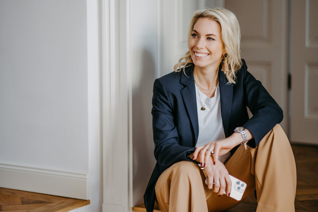 Dr. Jennifer Helgert